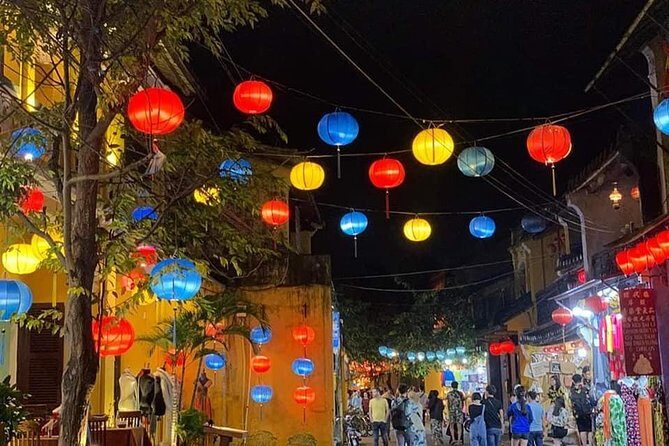 Walking Tour Hoi An city & Sampan Boat Ride with Colourful Lanterns,Night Market - Final Thoughts: Who This Tour Is Best For
