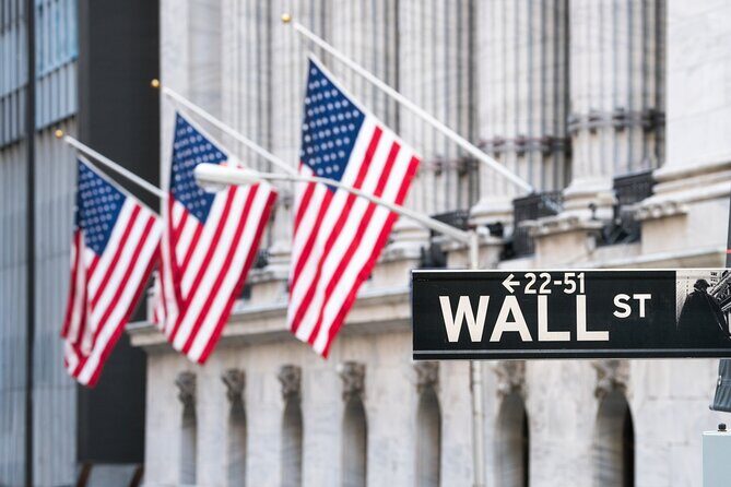 Wall Street and Financial District Private Walking Tour - Exploring the Itinerary: What You’ll Experience