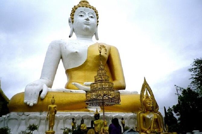 Wiang Kum Kam and Wat Phra That Doi Suthep Private Tour - What Makes This Tour Special?