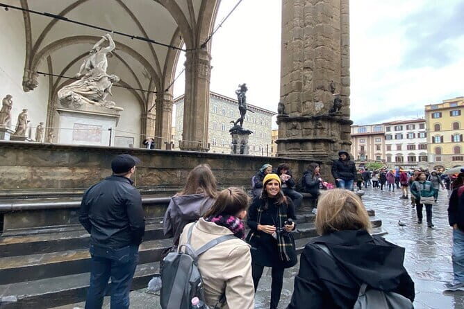 Women of Florence Walking Tour with City Highlights and Medici Chapel - The Sum Up
