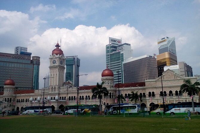 Wonders of Kuala Lumpur City & Countryside + Batu Caves (Private Guided Tour) - Authentic Experiences and Practical Insights