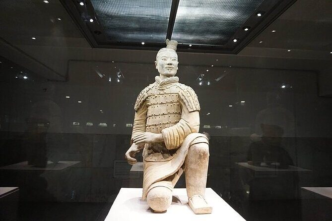 Xi'an Day Tour: Terra-Cotta Warriors & Horses from Beijing by Air - The Meal and Additional Experiences