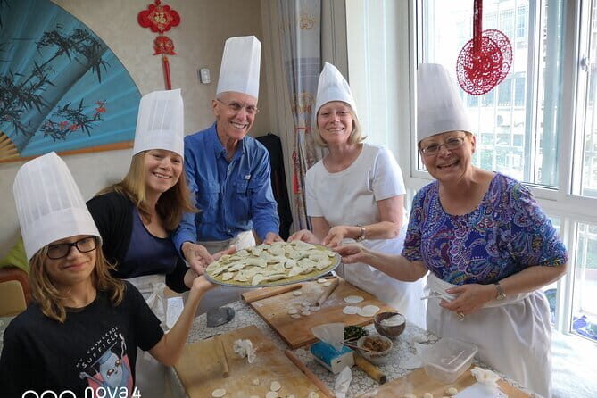 Xi'an Homemade Food Cooking Dumplings / BIANGBIANGNoodles - Visiting a Local Family Home