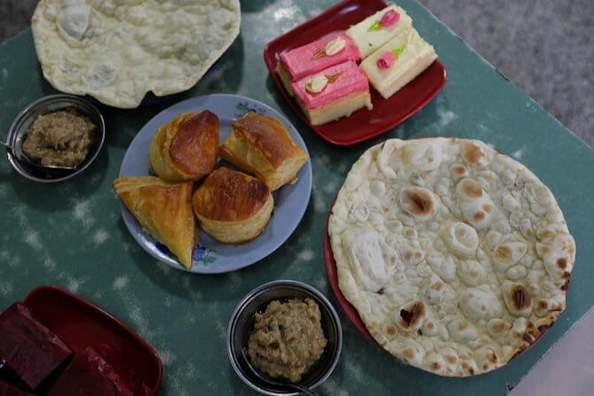 Yangon Breakfast and Market Tour - The must try dishes! - Why This Tour Is a Great Choice