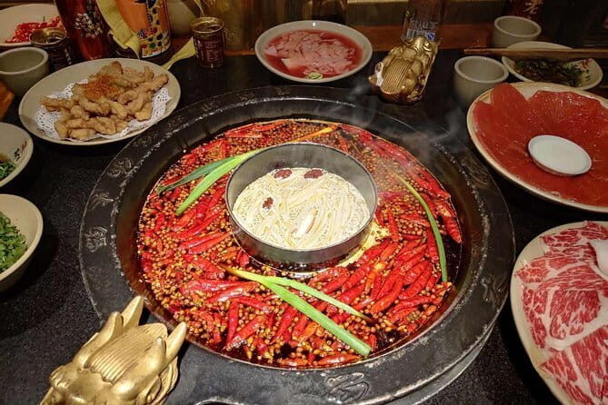 1-Day Chengdu tour with Panda Base, Renmin Park,Wenshu Temple and Hot Pot Lunch - A Deep Dive into the 1-Day Chengdu Tour