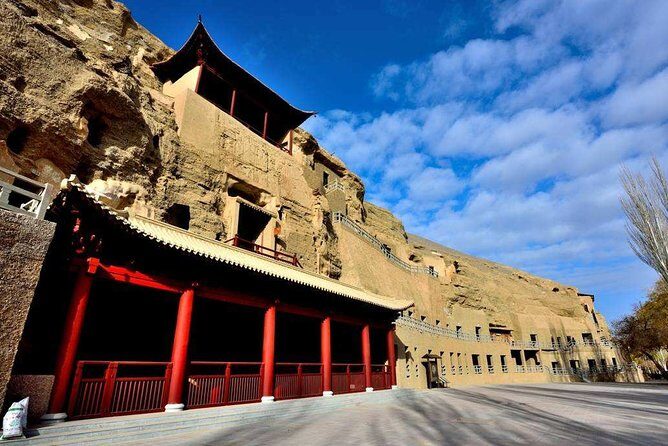 1-Day Dunhuang Tour to Crescent Lake,Mogao Grottoes and Shazhou Night Market - Who Will Love This Tour?