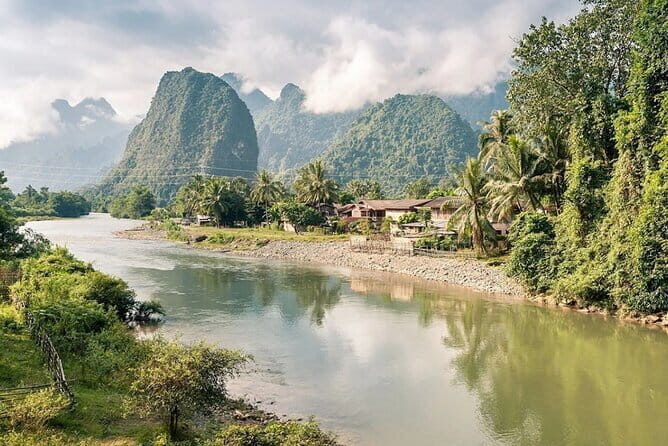 1 Day Guided Tour in Cave from Vang Vieng - What Makes This Tour Valuable