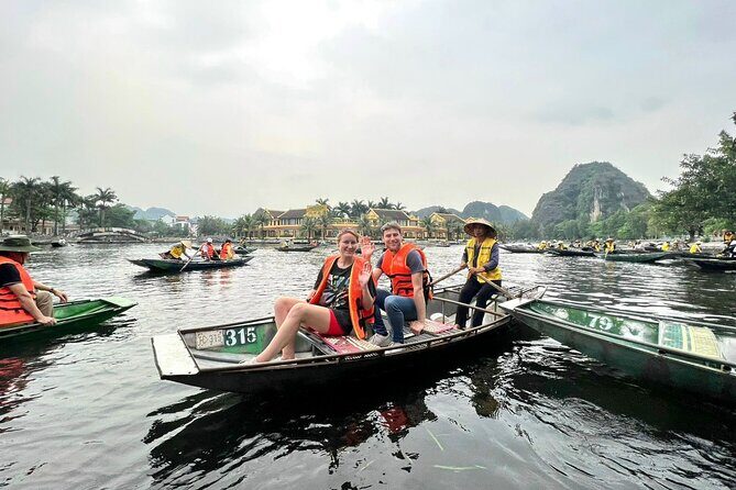 1 Day Luxury Day Tour in Hoa Lu, Tam Coc & Mua Cave - A Full Breakdown of the Itinerary and Experiences