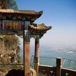 1-Day Mountain and Flower Tour in Kunming - The Fascinating World of Dounan Flower Market