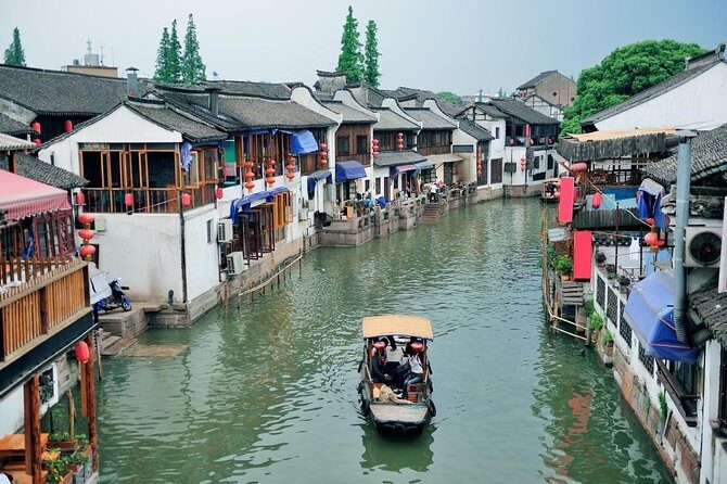 1-Day Private Tour to Shanghai Zhujiajiao Water Town,Nanjing Road and the Bund - What’s Included and What’s Not