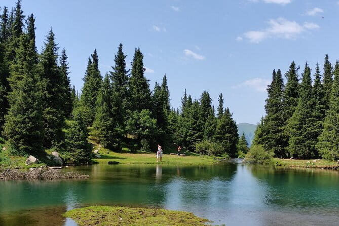 10-Hour Private SUV Tour Along the Grigorievsky and Semenovsky Gorges - Who Is This Tour Best For?