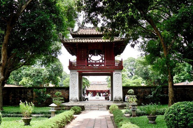 12-day Hanoi Halong Hue Hoi An Ho Chi Minh Cu Chi Mekong Delta - Who Would Benefit Most from This Tour?