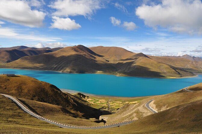 15-Day Everest Base Camp & Kailash Pilgrimage Trek with Lhasa and Yamdrok Lake - Who Would Love This Tour?