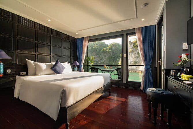 2 Day Halong With Seaplane & Luxury Overnight Cruise From Hanoi - Authentic Traveler Feedback