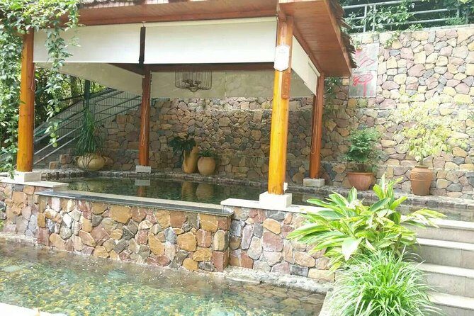 2 Day Longsheng Hot Spring Private Tour Combo Package - FAQ