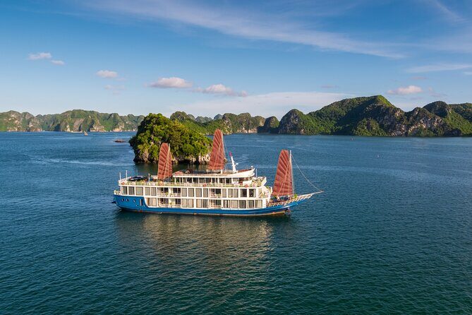 2 Day Merry Cruise Tour in Halong Bay and Lan Ha Bay - What Makes This Tour Stand Out?