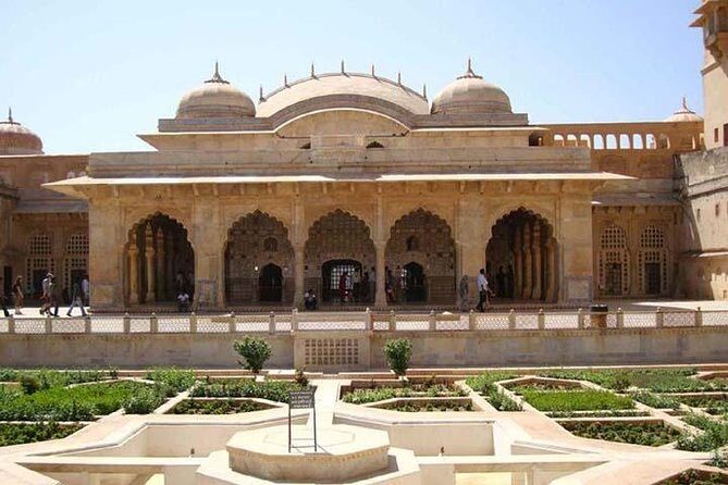 2-Day Private Tour to Jaipur from Delhi by Train with 5* Hotel - What Makes This Tour Stand Out