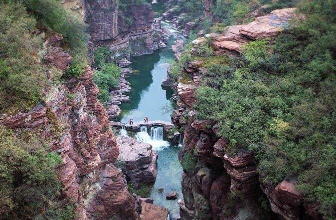 2-Day Private Trip to Yuntai Mountain and Shaolin Temple from Beijing by Bullet Train - What Reviews Reveal About the Experience