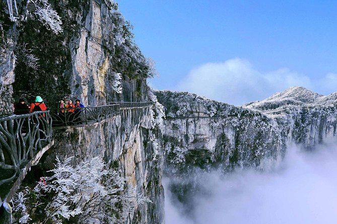 2-Day Private Trip to Zhangjiajie National Park from Xian with Accommodation - What Makes This Tour Stand Out?