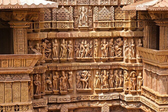 2 Day temple visit in Khajuraho - Day Two: Temple Tour Highlights