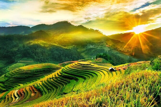 2 days 1 night Sapa trekking at 4 star hotel - What Makes This Tour Stand Out?