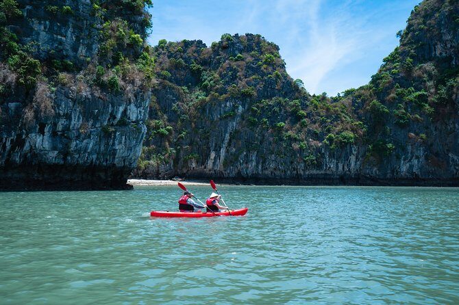 2 days Halong Bay and Bai Tu Long Bay - Overnight Cruise 5* - What Makes This Cruise Stand Out