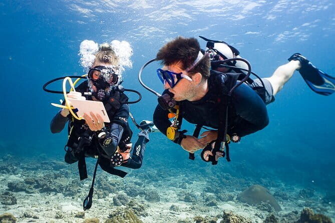 2 Days PADI Advanced Course from Phi Phi - A Deep Dive into the 2-Day PADI Advanced Course from Phi Phi