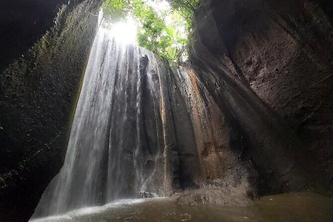 2 Days Trip Volcano Tukad Cepung Waterfall And lempunyang Temple - Who Would Love This Tour?