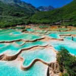 3-Day Classic Chengdu to Jiuzhaigou and Huanglong Flight Tour - Day 3: Huanglong – Multicolored Ponds and Snowy Peaks