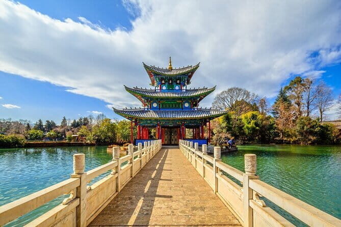 3-Day Dali & Lijiang Tour (Departure from Kunming) - Day Two: Dali Villages, Lake, and the Scenic Drive to Lijiang