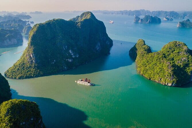 3 Day Halong Bay Cruise Tour from Hanoi - What Sets This Tour Apart