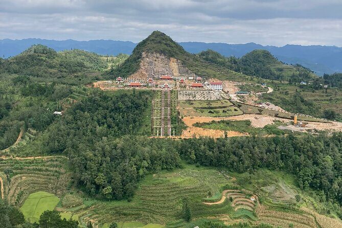 3 days 2 nights Ha Giang Loop Tour from Sapa by Motorbike or Car - Practical Insights and Packing Tips