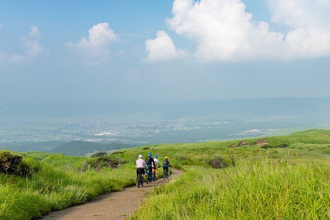 3-Days experience to feel the nature of Aso - What We Loved About the Tour