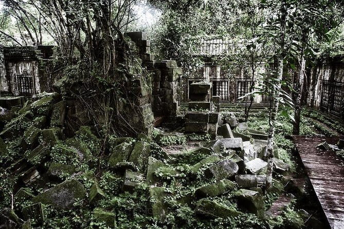 3-Days Private Tour Discovery Angkor Wat , Beng Mealea and Floating Village - Key Points