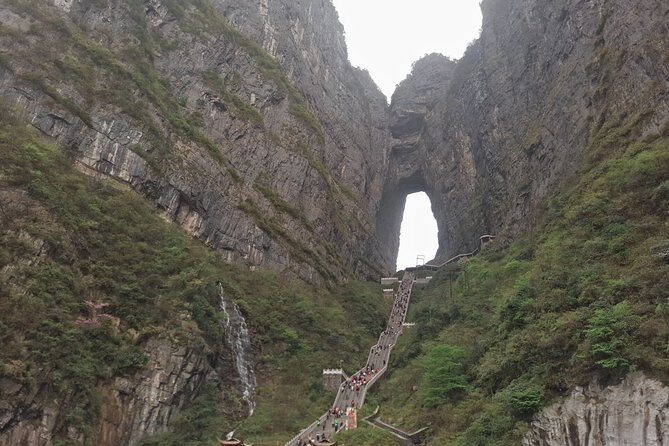 5-Day Private Tour from Zhangjiajie to Fenghuang and Shanghai - What You Need to Know: Practical Details