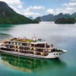 5 days North Vietnam at a Glance:Hanoi, Halong bay & Sapa - Summary: The Real Deal for Explorers