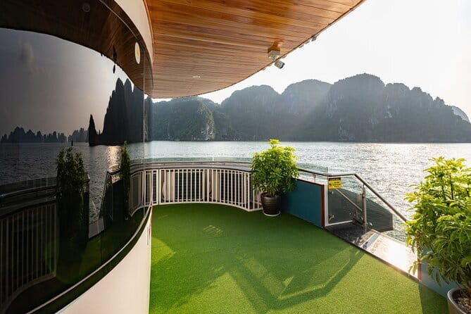 5 Star Halong Bay Cruise Tour Buffet Lunch and Jacuzzi - Final Thoughts: Who is This Tour Best For?
