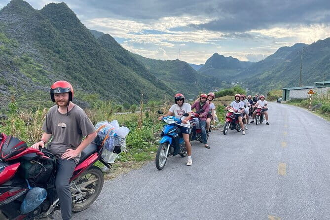 6 Days Northern Escape: Hanoi, Ha Giang, Cao Bang & Ba Be - Who Will Love This Tour?
