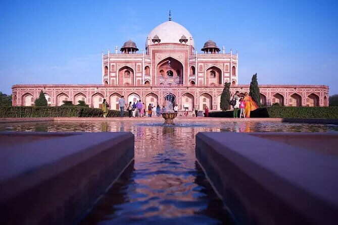 7-Day Heritage Journey: Golden Triangle Tour with Pushkar - From Delhi to Agra: The Taj Mahal and More