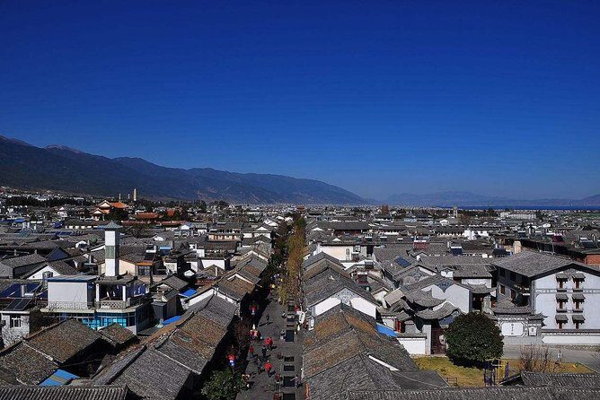7-Days tour from Kunming to Shangri-La and overnight in Tiger Leaping Gorge - Day 1: From Kunming to Dali and the Stone Forest