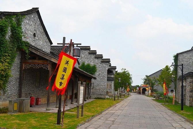 A Depth-Tour to Explore Xixi Wetland Park including Fishing experience - Additional Insights from Reviewers