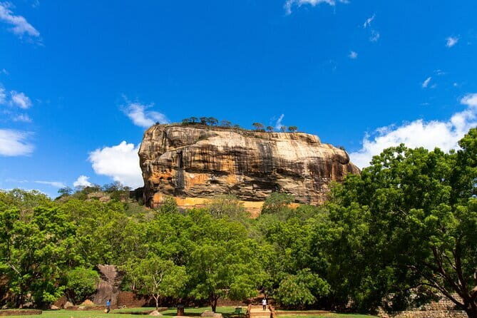 A Full Day Sigiriya and Dambulla Private Tour - Authentic Experiences and Authentic Guides