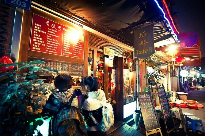 A Night Tour to Xiamen Gulang Island - Gulangyu’s Evening Calm