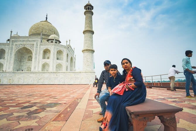 Agra Instagram Photoshoot By Local Professionals - Analyzing the Cost and Overall Value