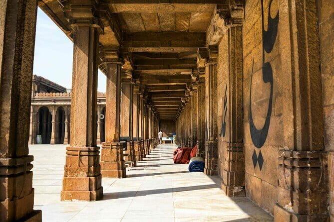 Ahmedabad Heritage Walking Tour - Logistics and Practical Tips