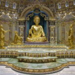 Akshardham Temple Exhibition Light and Water Show with Transfers - Who is this tour best suited for?