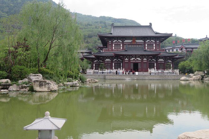 All-in-two-days Inclusive Private Xi'an City Tour - Day 1: Unveiling the Terracotta Army and More