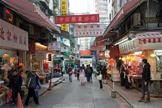 Artful Adventures: Hong Kong's Streets to Studios Exploration! - Why This Tour Works for You