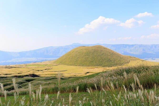 Aso Sightseeing Day Trip from Japan - Exploring the Itinerary in Detail