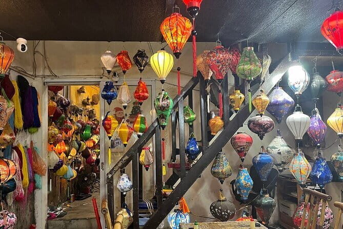 Authentic Hoi An: Lantern Making and Farming at Tra Que Village - Analyzing the Value